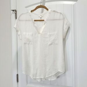 Mine Womans V Neck White Summer Lightweight Blose, Woth Back Detail, Size Large